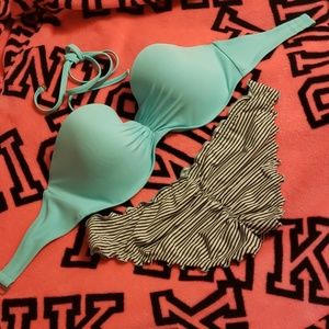 Victoria Secret 34dd/ Small 2pc bikini